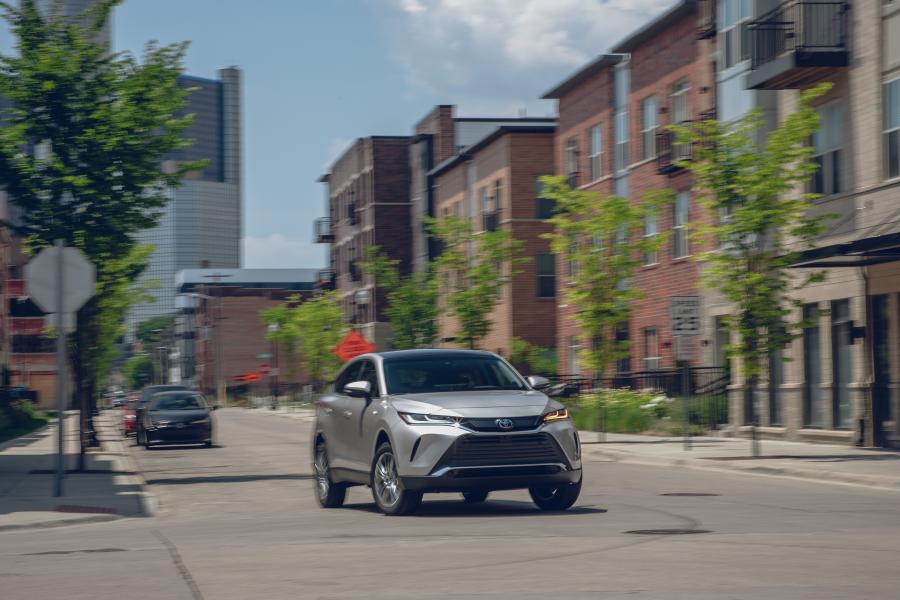  Toyota Venza Hybrid Limited 2020 года  (фото 31 из 41)